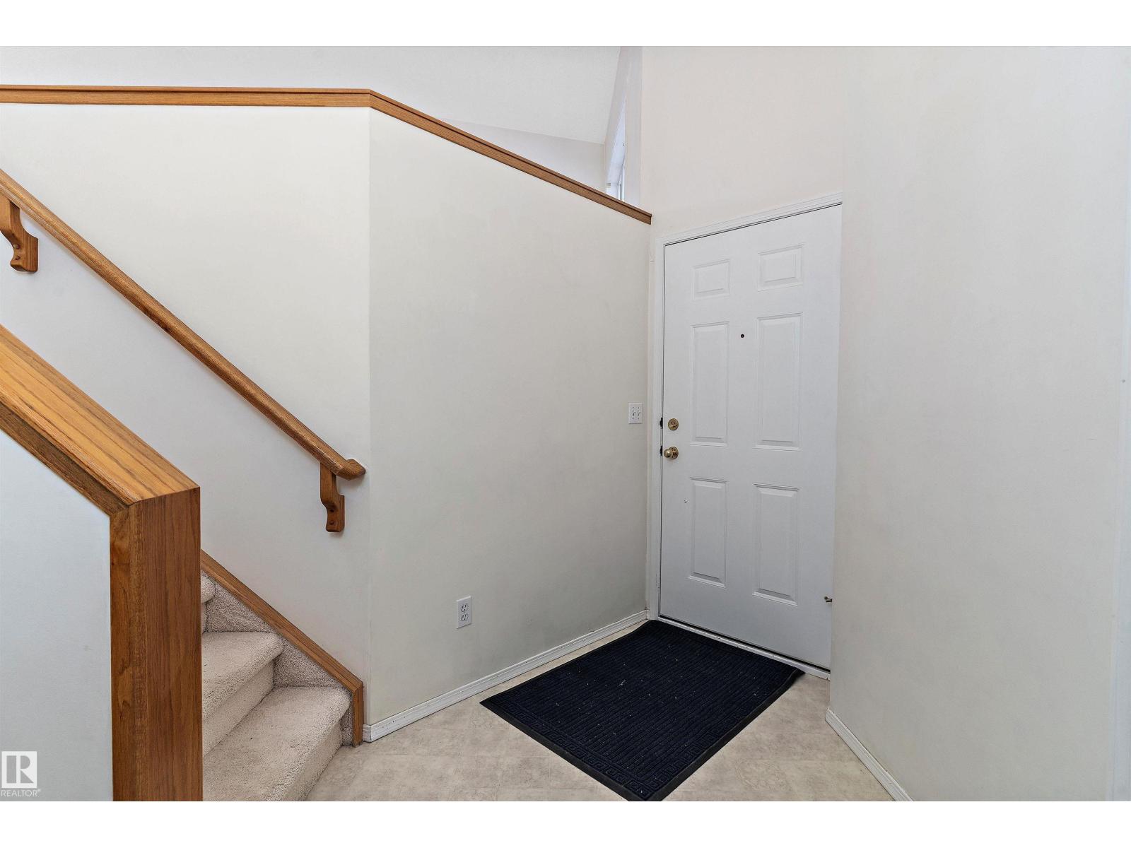 13851 131 Av Nw, Edmonton, Alberta  T5L 5A6 - Photo 3 - E4463202