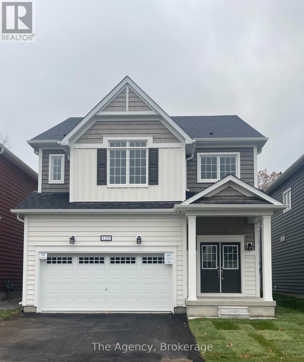 125 BEECHWOOD FOREST LANE, Gravenhurst, Ontario