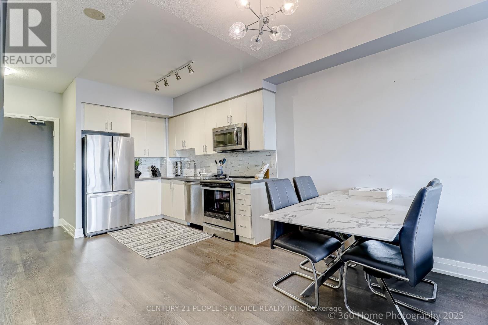 1104 - 3700 Highway 7 Highway, Vaughan, Ontario  L4L 0G8 - Photo 2 - N12478298