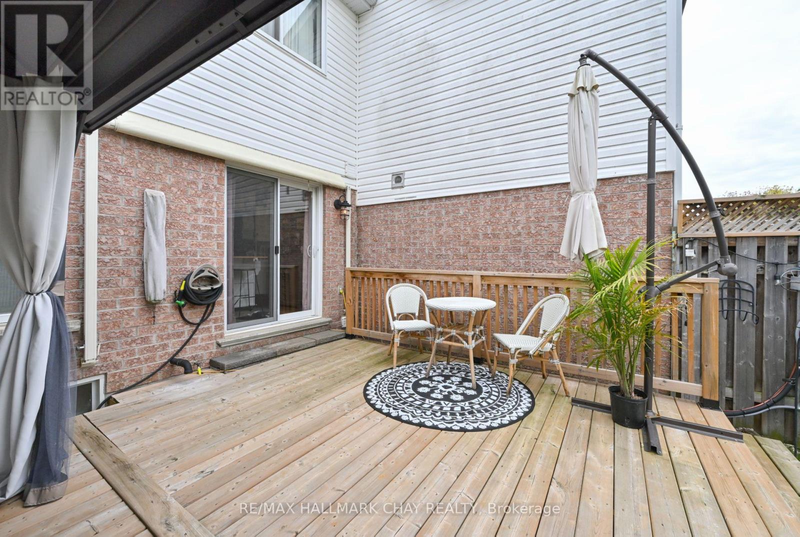 96 Buchanan Drive, New Tecumseth, Ontario  L9R 0A3 - Photo 30 - N12478386