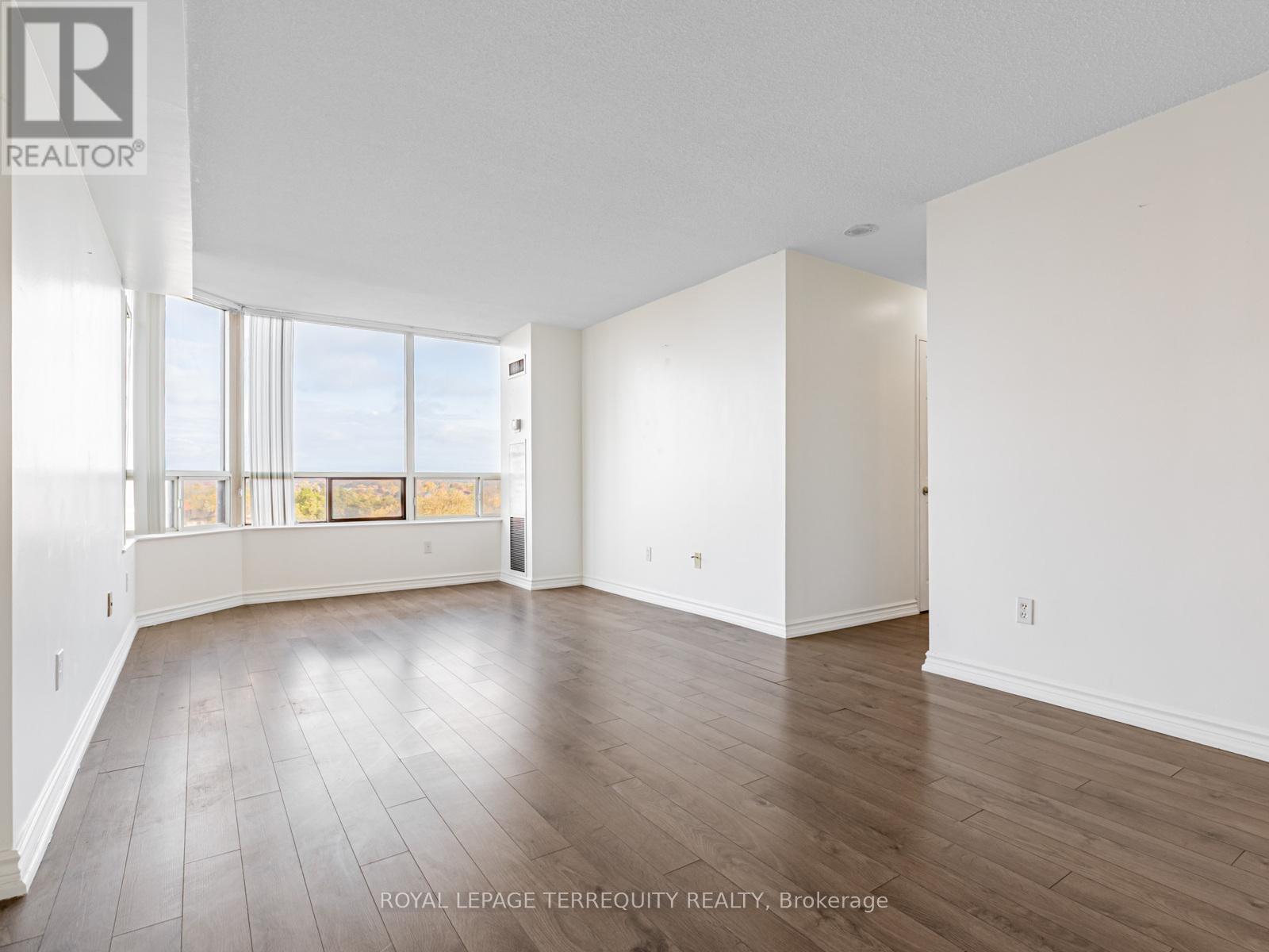 710 - 8501 Bayview Avenue, Richmond Hill, Ontario  L4B 3J7 - Photo 9 - N12478412