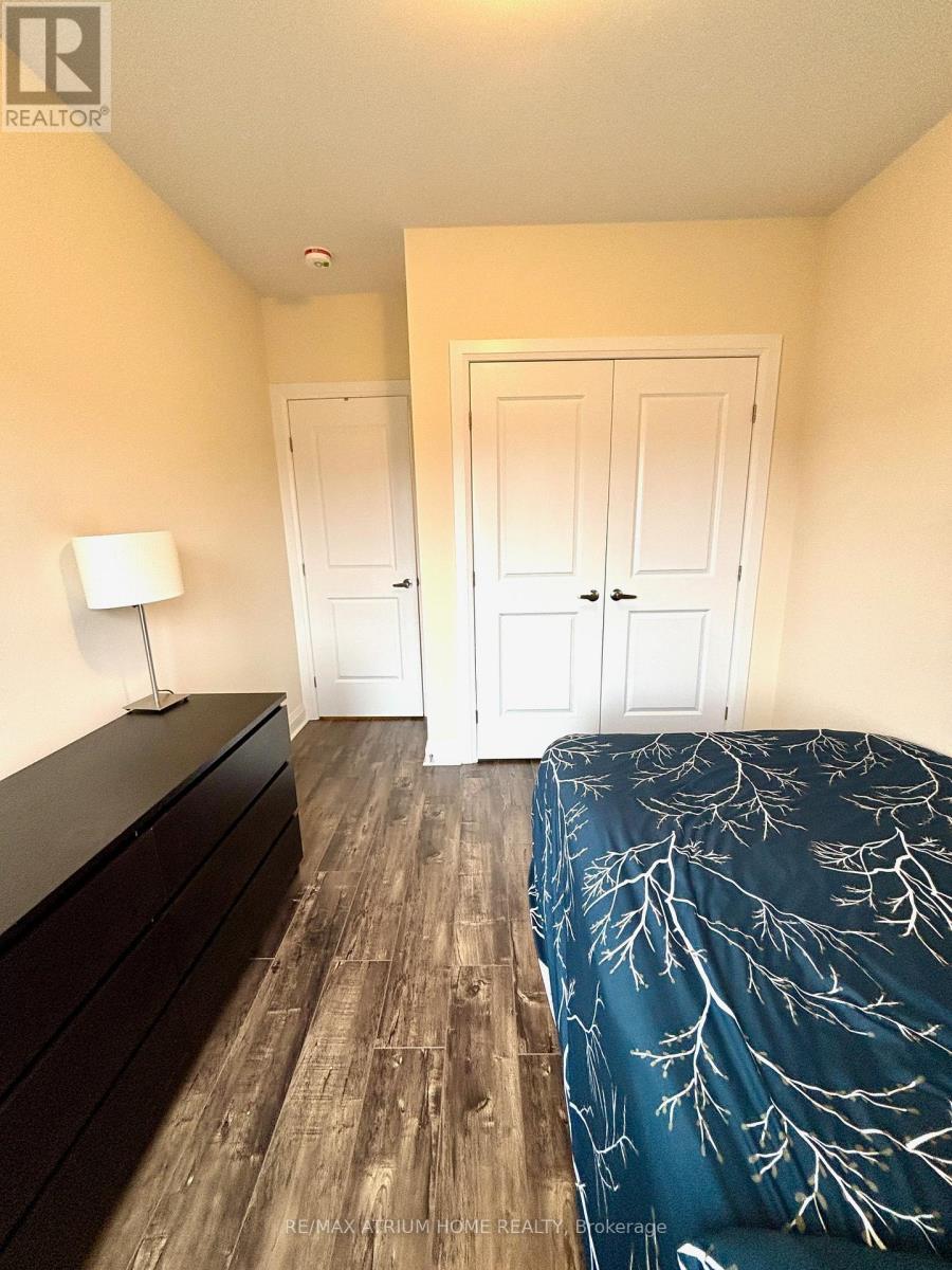 31 Duncombe Lane, Richmond Hill, Ontario  L4C 1C2 - Photo 23 - N12478437