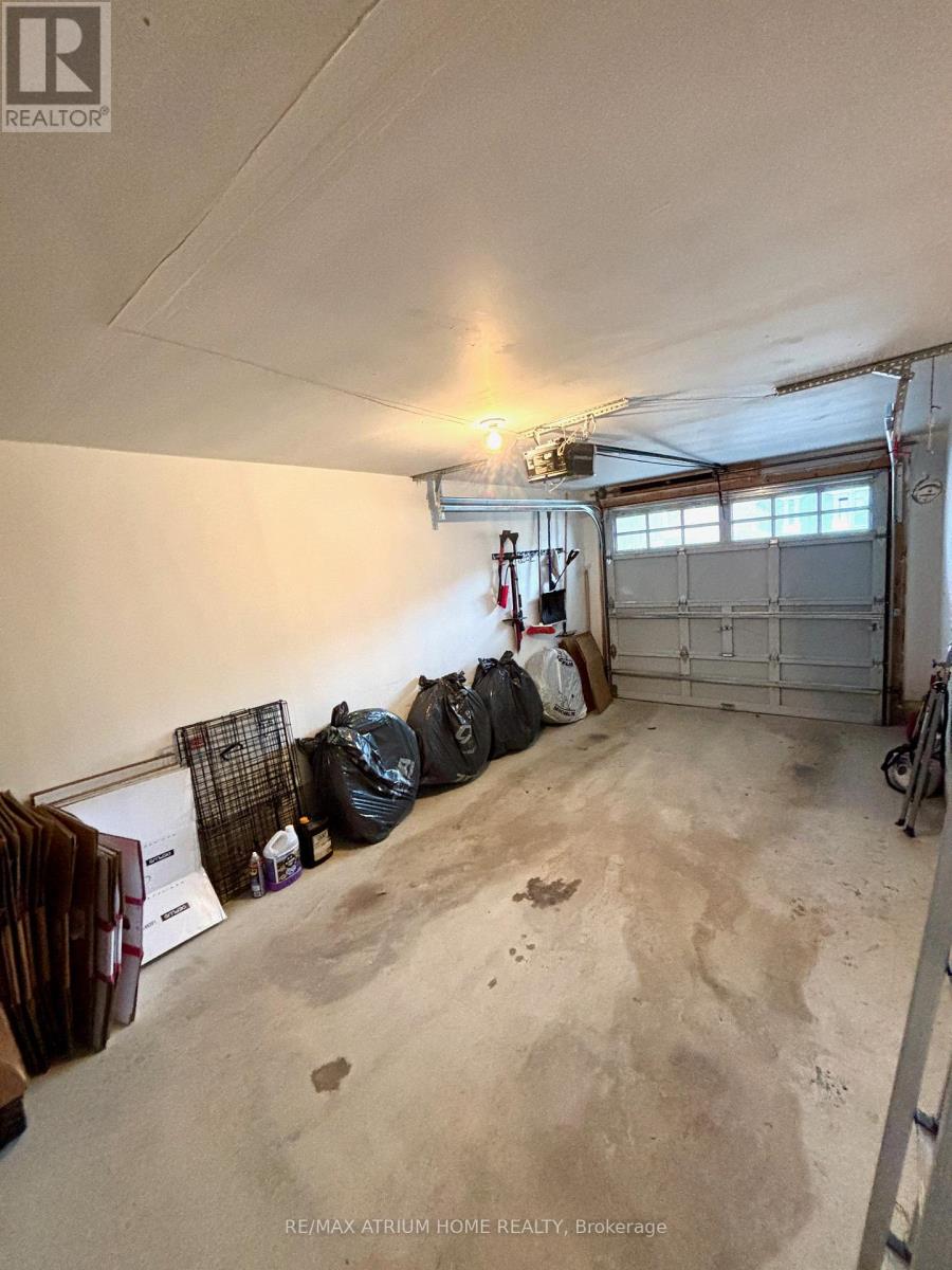 31 Duncombe Lane, Richmond Hill, Ontario  L4C 1C2 - Photo 28 - N12478437