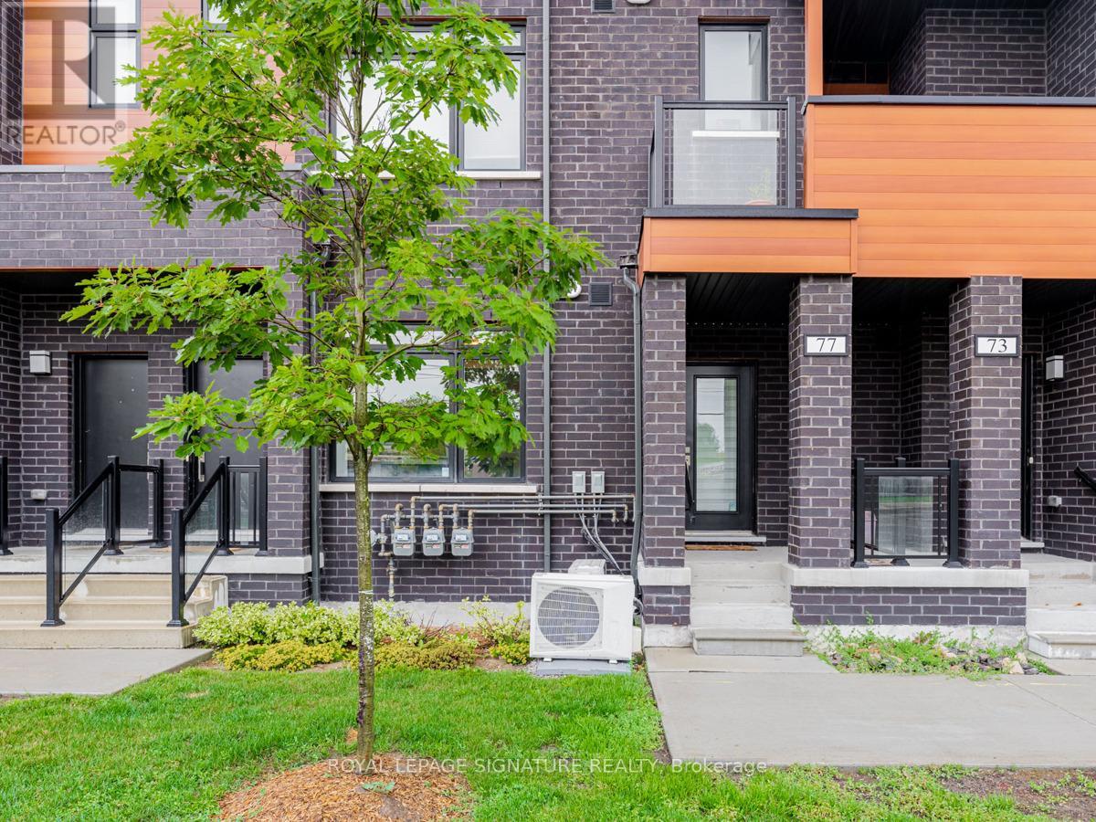 77 - 370c Red Maple Road, Richmond Hill, Ontario  L4C 6P5 - Photo 4 - N12478464