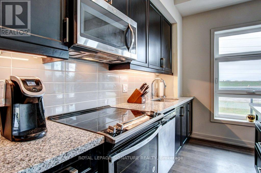 422 - 555 William Graham Drive, Aurora, Ontario  L4G 3H9 - Photo 11 - N12478510