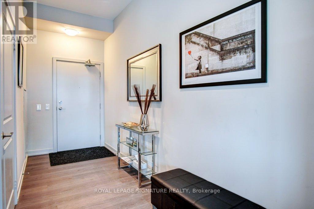 422 - 555 William Graham Drive, Aurora, Ontario  L4G 3H9 - Photo 2 - N12478510