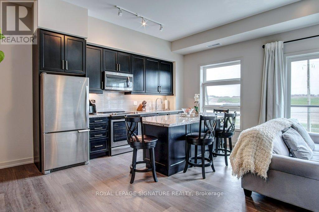 422 - 555 William Graham Drive, Aurora, Ontario  L4G 3H9 - Photo 4 - N12478510