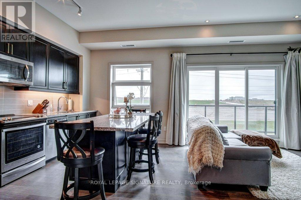 422 - 555 William Graham Drive, Aurora, Ontario  L4G 3H9 - Photo 7 - N12478510