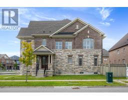38 WILLIAM GRAHAM DRIVE, Aurora, Ontario