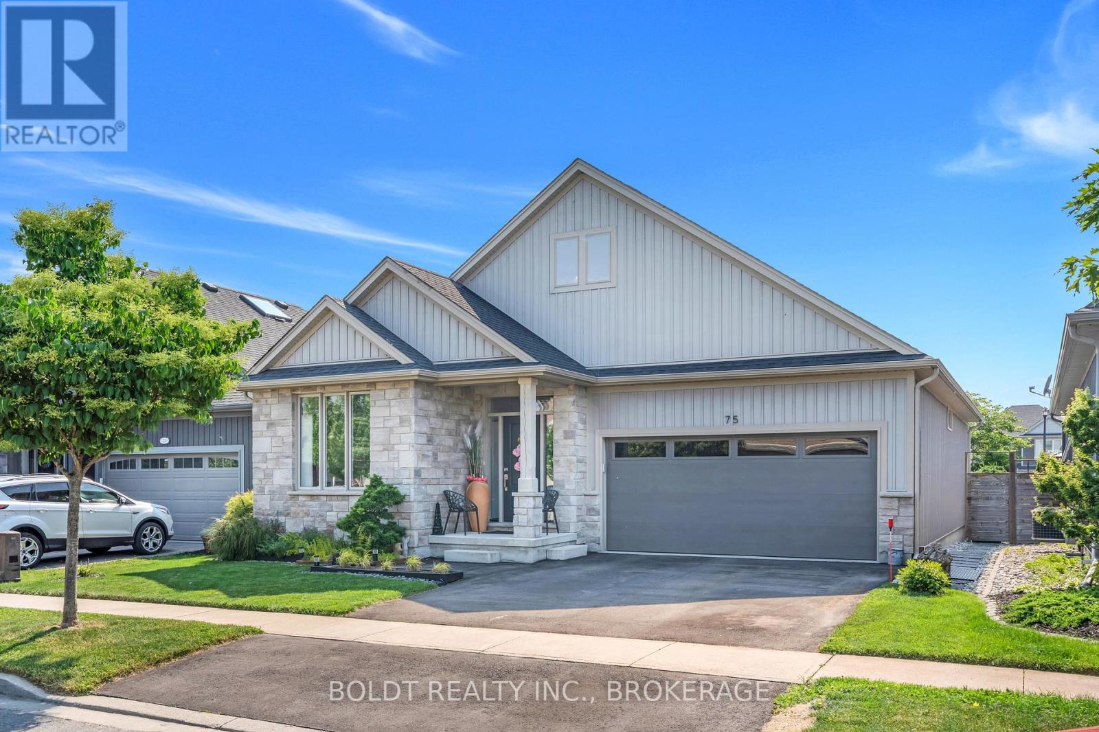 75 PARKSIDE DRIVE, St. Catharines, Ontario