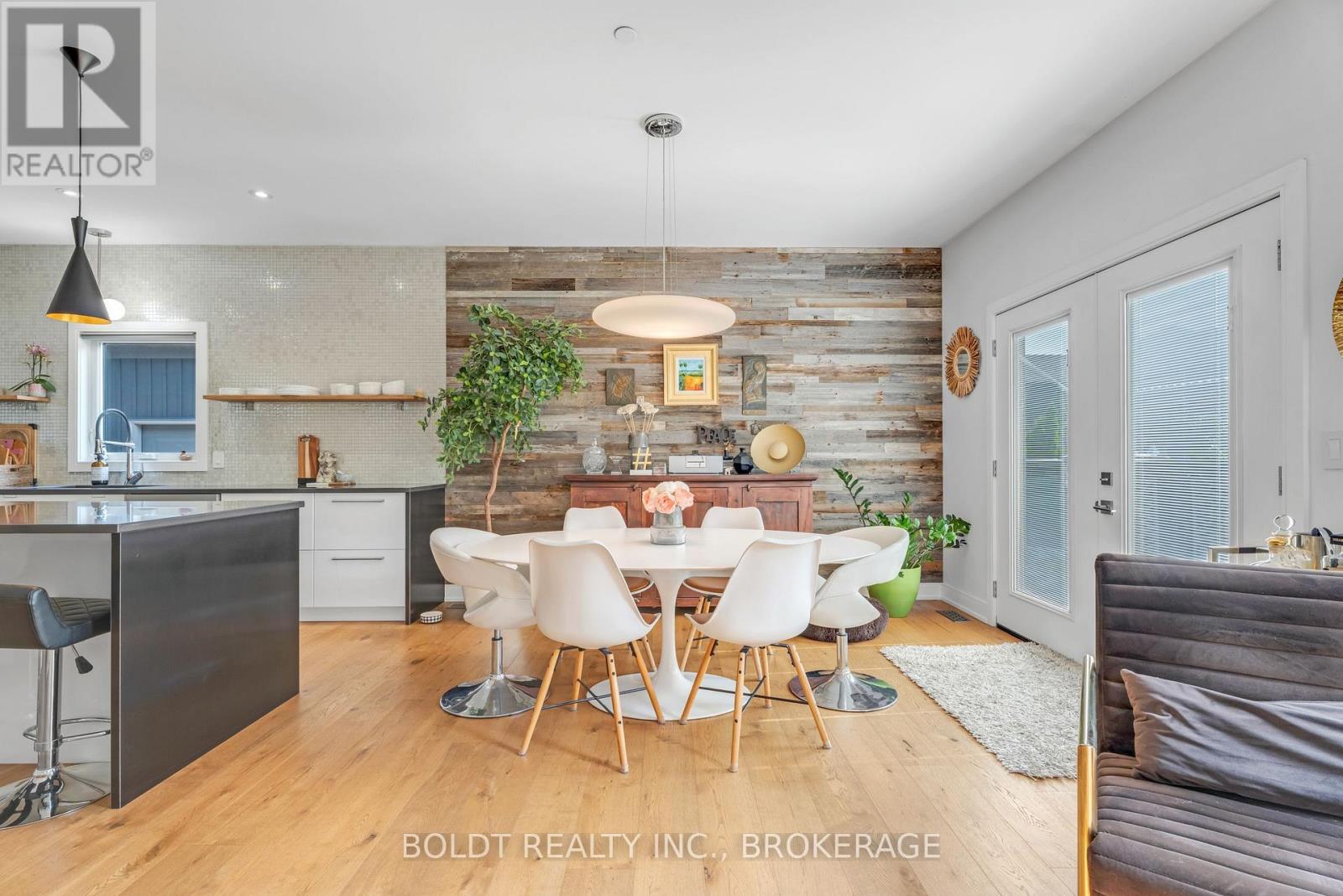 75 Parkside Drive, St. Catharines, Ontario  L2M 0B2 - Photo 14 - X12478522