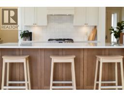 318 Willow St Parksville