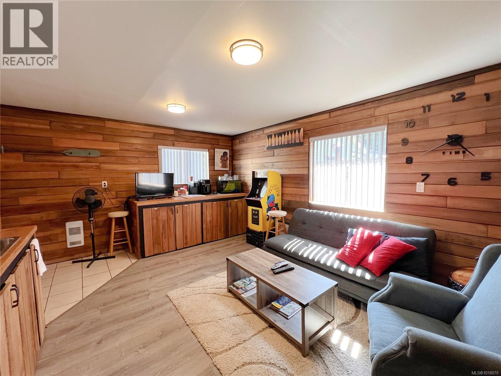 505 Conuma Dr, Gold River, British Columbia  V0P 1G0 - Photo 19 - 1018070