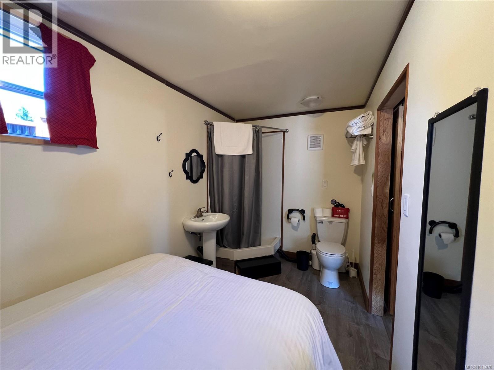 505 Conuma Dr, Gold River, British Columbia  V0P 1G0 - Photo 21 - 1018070