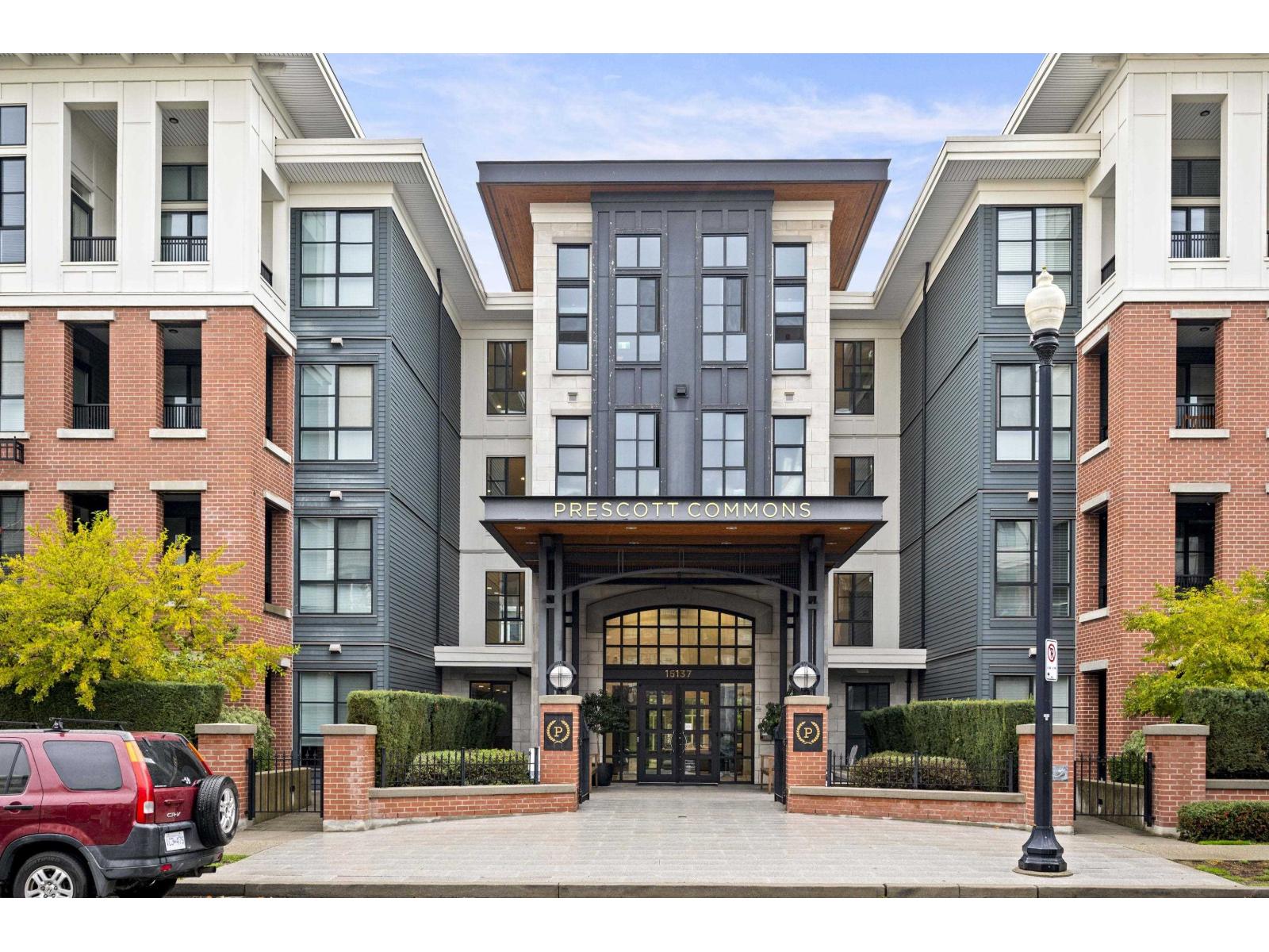 212 15137 33 Avenue, White Rock, British Columbia  V3Z 0Y1 - Photo 2 - R3061317