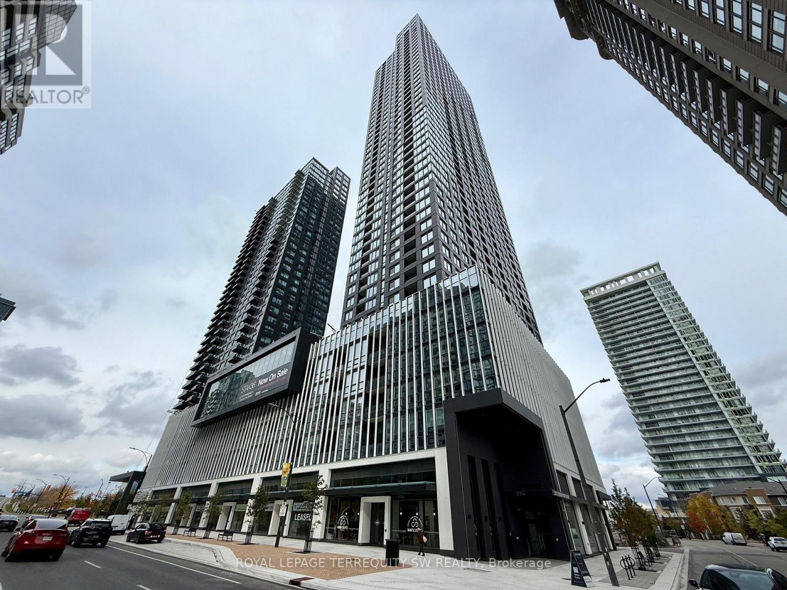 710 - 395 SQUARE ONE DRIVE, Mississauga, Ontario