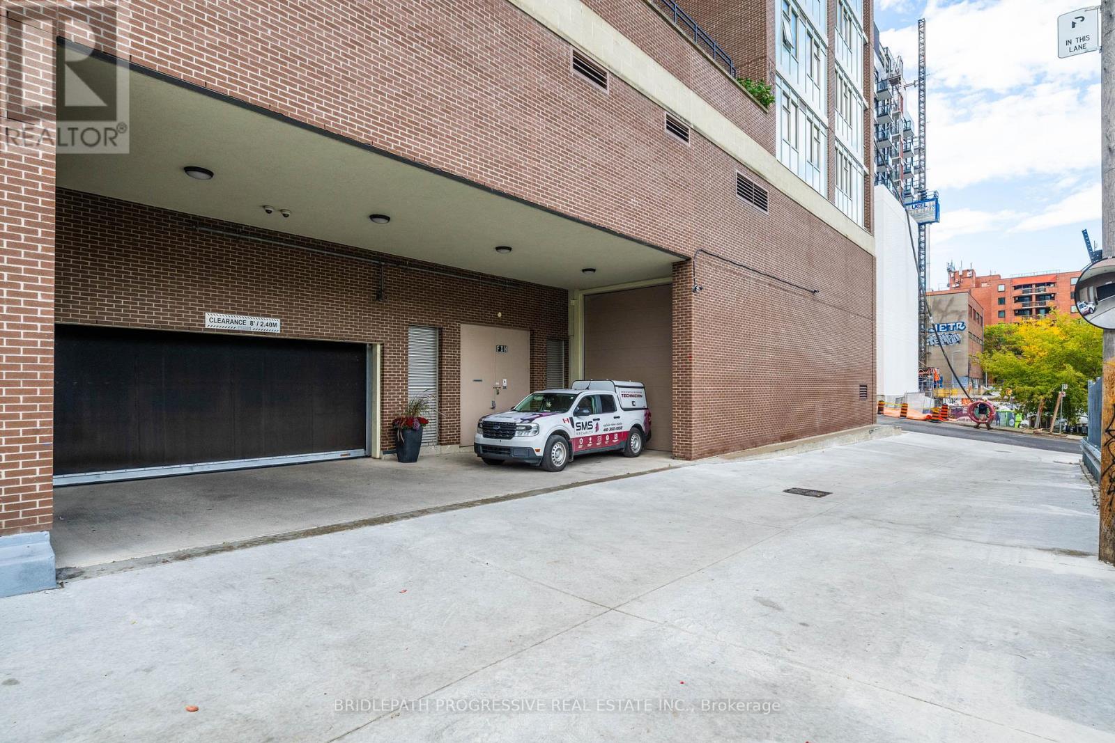 3 - 1644 Bloor Street W, Toronto, Ontario  M6P 1A7 - Photo 30 - W12478325