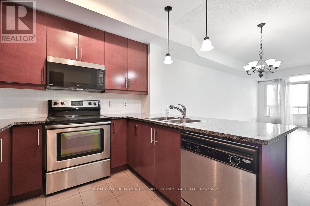 1606 - 1 Hurontario Street, Mississauga, Ontario  L5G 0A3 - Photo 9 - W12478363