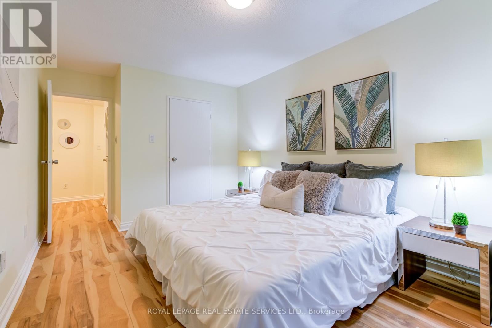 115 - 100 Quebec Avenue, Toronto, Ontario  M6P 4B8 - Photo 14 - W12478392