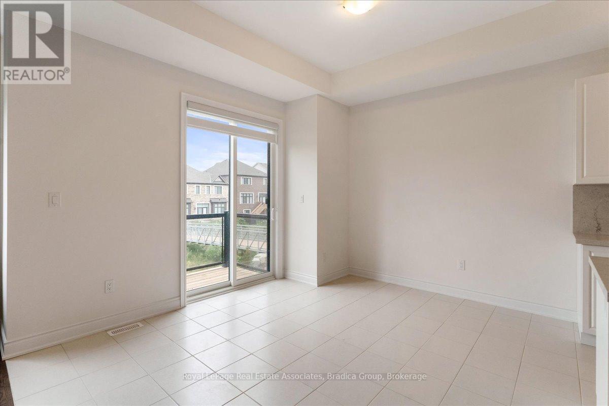 3077 Perkins Way, Oakville, Ontario  L6H 7G1 - Photo 10 - W12478396