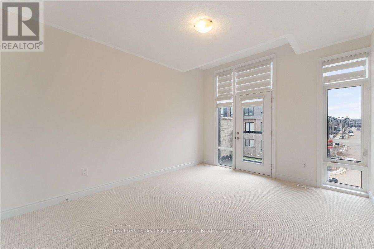 3077 Perkins Way, Oakville, Ontario  L6H 7G1 - Photo 21 - W12478396
