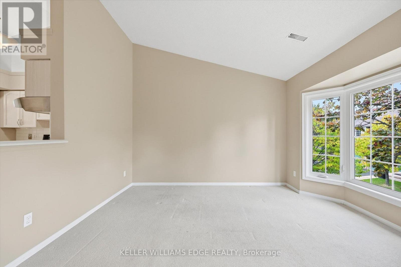 66 - 3333 New Street, Burlington, Ontario  L7N 1N1 - Photo 7 - W12478407