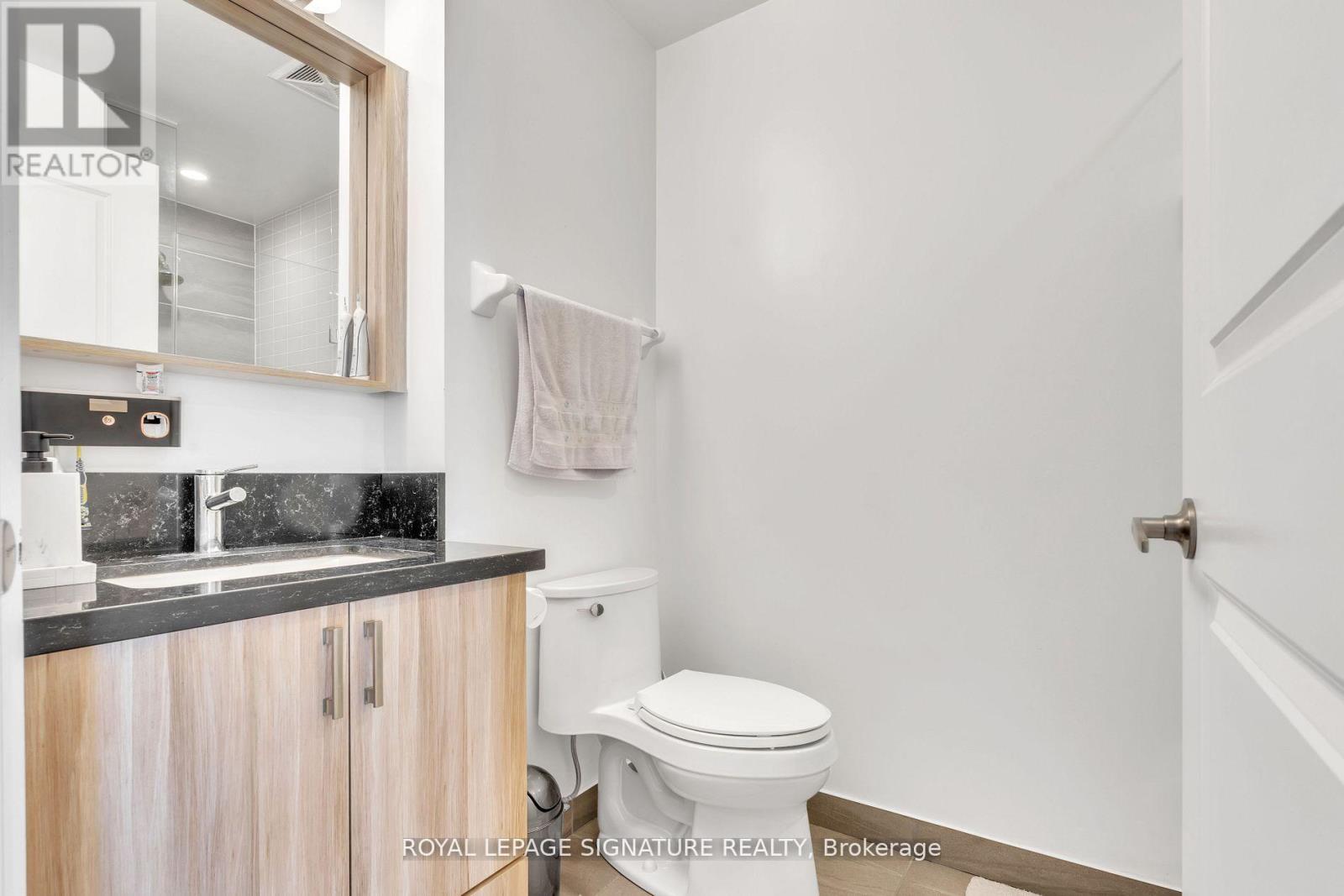 1602 - 4677 Glen Erin Drive, Mississauga, Ontario  L5M 2E3 - Photo 18 - W12478415