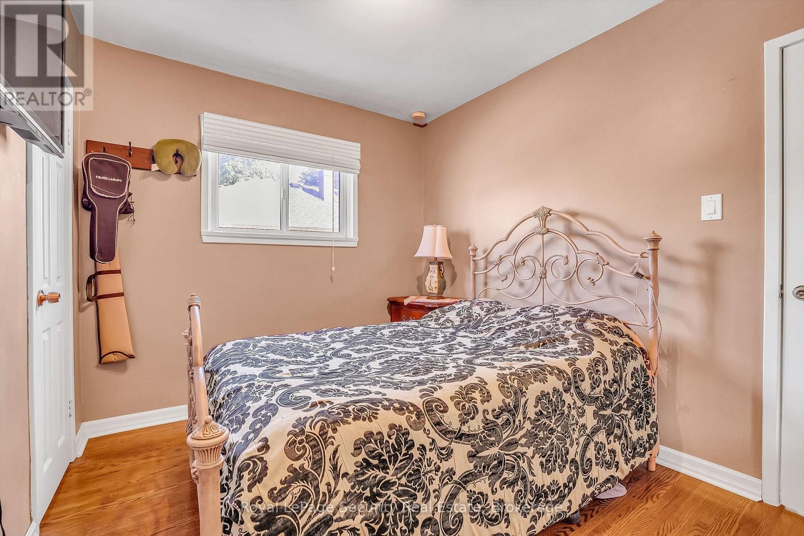 39 Boniface Avenue, Toronto, Ontario  M9W 1T5 - Photo 20 - W12478447