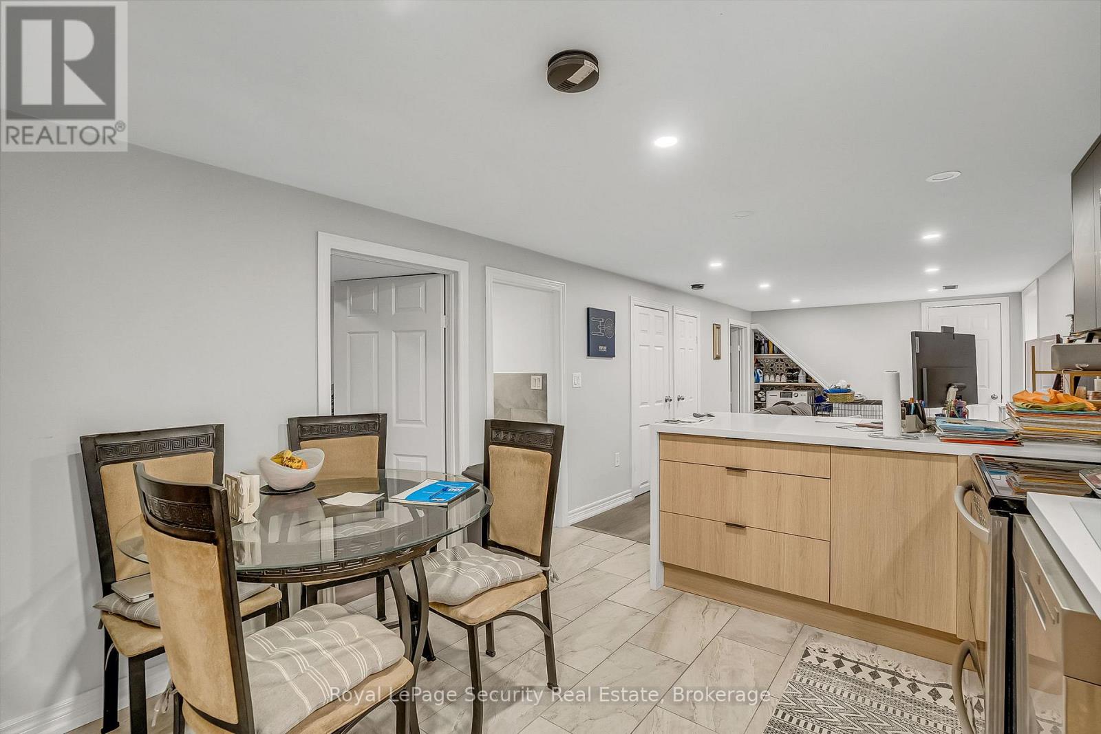 39 Boniface Avenue, Toronto, Ontario  M9W 1T5 - Photo 27 - W12478447