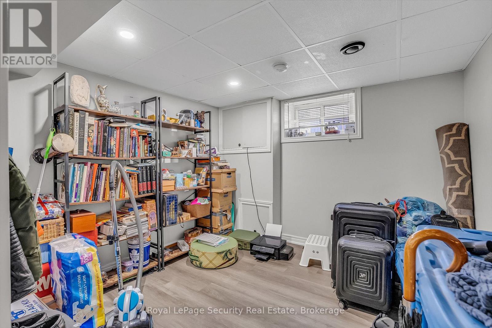 39 Boniface Avenue, Toronto, Ontario  M9W 1T5 - Photo 32 - W12478447