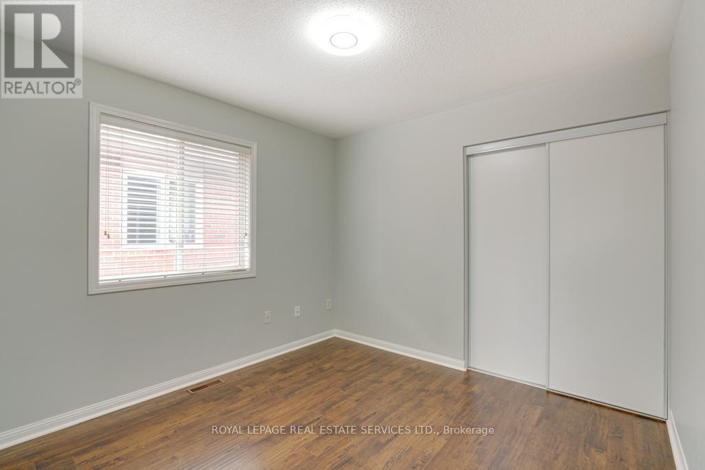 Upper - 1327 Weir Chase, Mississauga, Ontario  L5V 2W7 - Photo 30 - W12478462