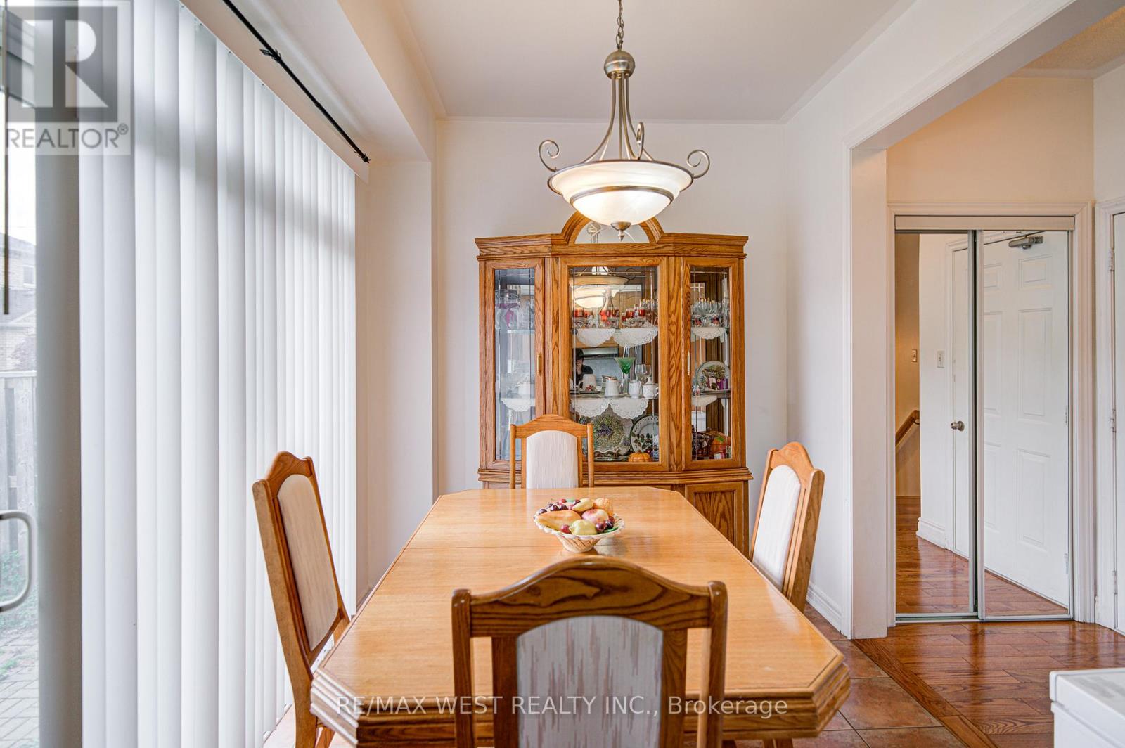 12 Eaglefield Gate, Brampton, Ontario  L7A 3S2 - Photo 18 - W12478475