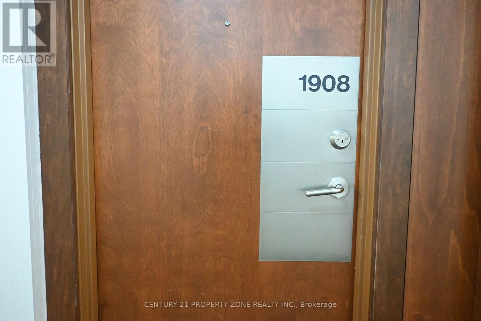 1908 - 310 Burnhamthorpe Road W, Mississauga, Ontario  L5B 4P9 - Photo 2 - W12478518