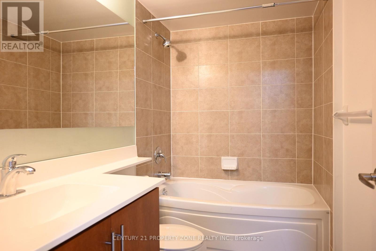 1908 - 310 Burnhamthorpe Road W, Mississauga, Ontario  L5B 4P9 - Photo 6 - W12478518