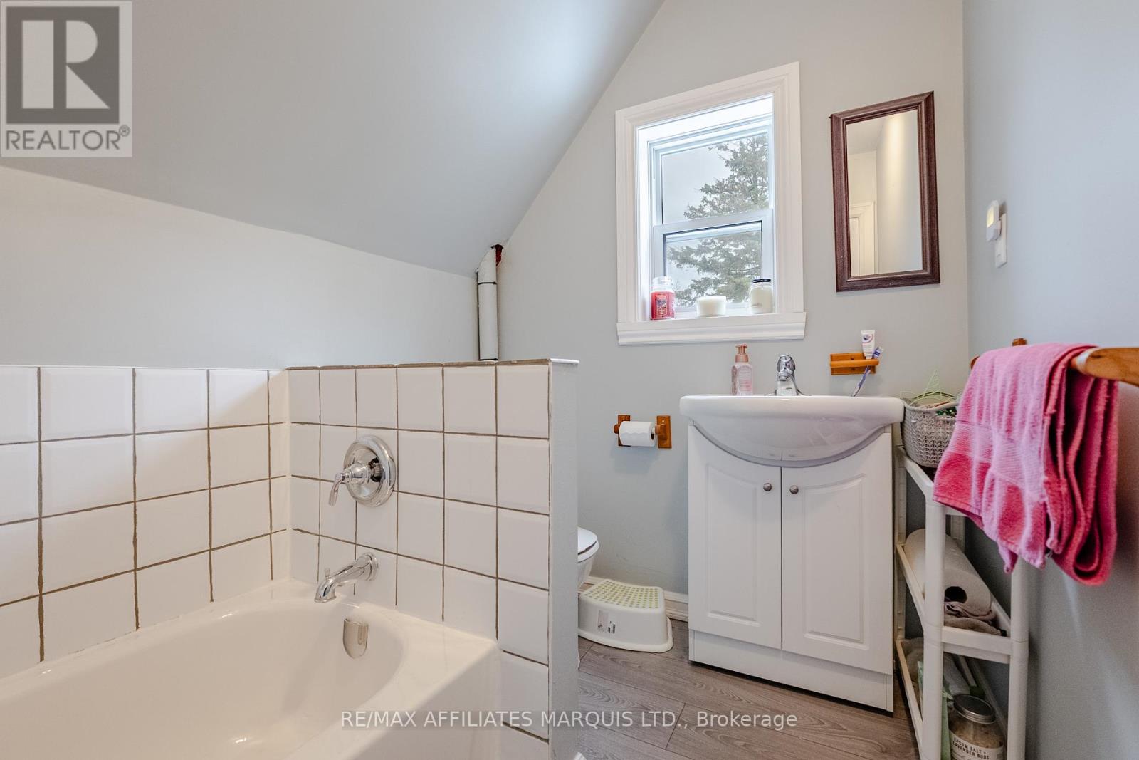 18 Mechanic Street W, North Glengarry, Ontario  K0C 1T0 - Photo 30 - X12478596