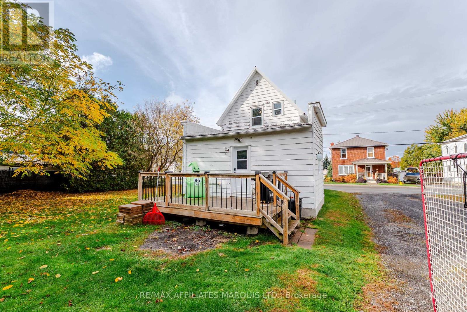 18 Mechanic Street W, North Glengarry, Ontario  K0C 1T0 - Photo 34 - X12478596