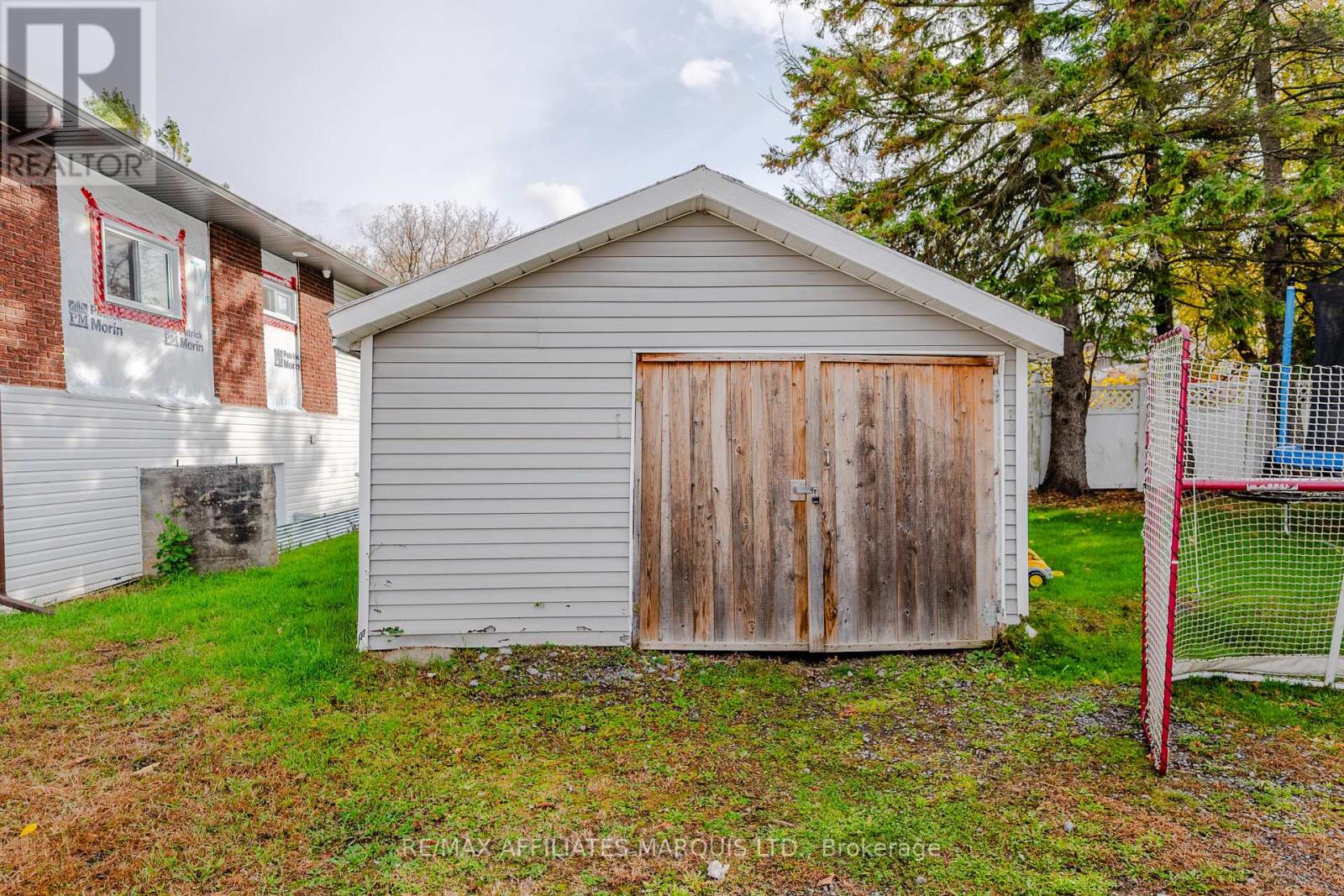 18 Mechanic Street W, North Glengarry, Ontario  K0C 1T0 - Photo 36 - X12478596