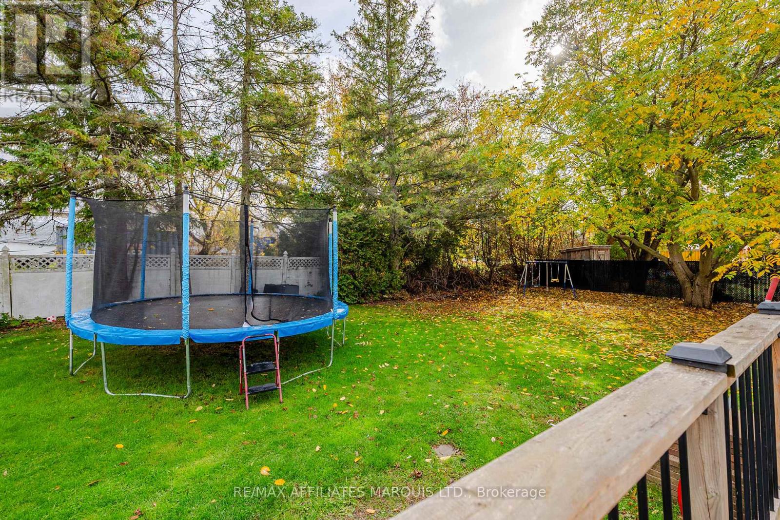 18 Mechanic Street W, North Glengarry, Ontario  K0C 1T0 - Photo 37 - X12478596