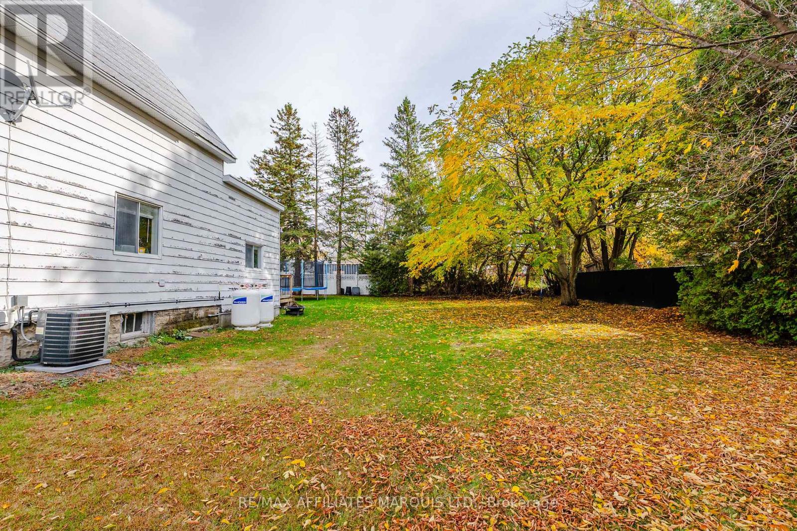 18 Mechanic Street W, North Glengarry, Ontario  K0C 1T0 - Photo 43 - X12478596