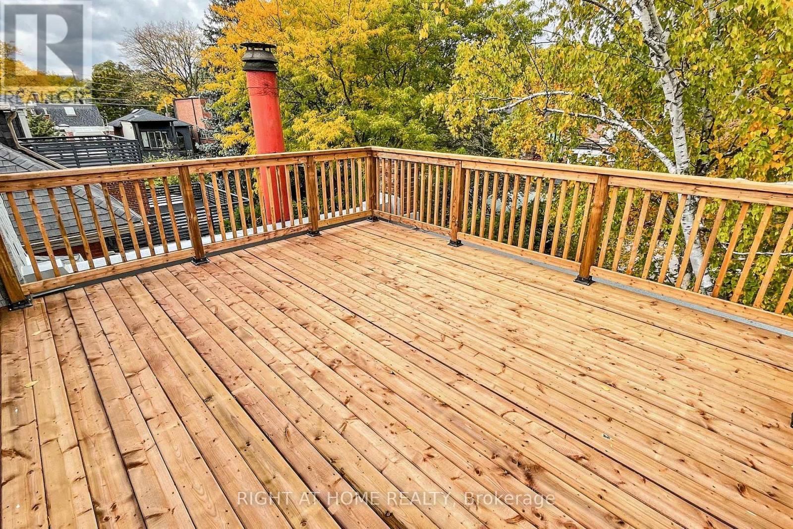20 Mcmaster Avenue, Toronto, Ontario  M3B 0A7 - Photo 18 - C12477670