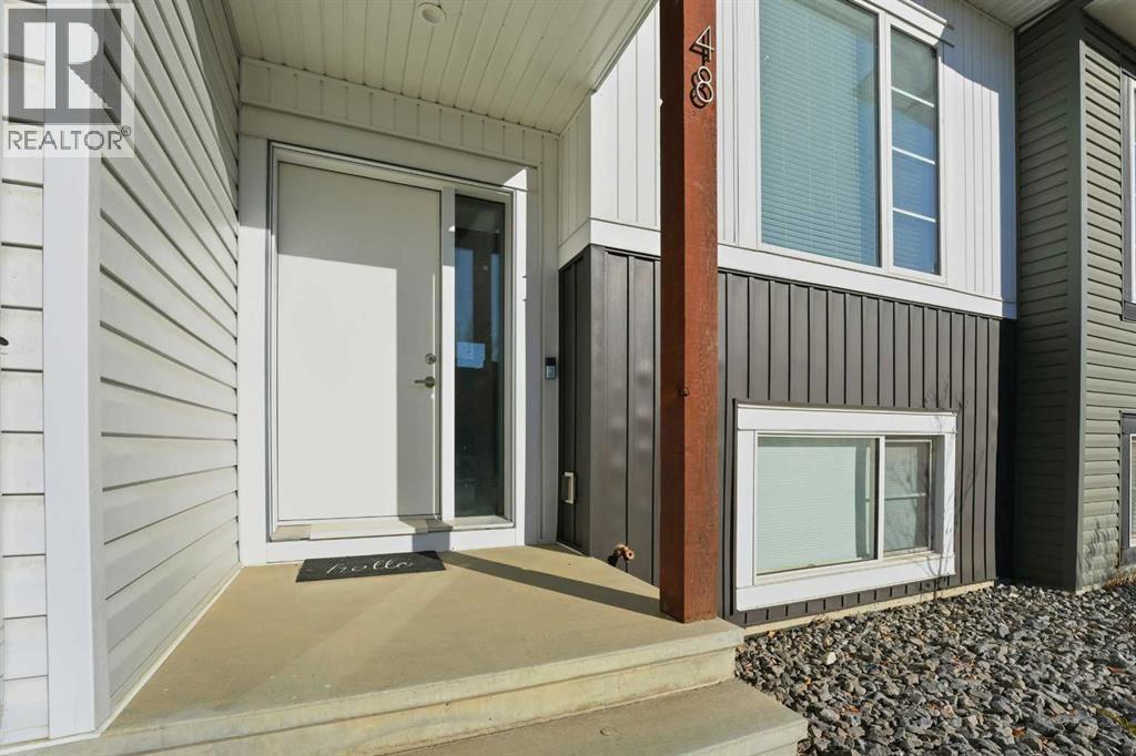 48 Evergreen Way, Red Deer, Alberta  T4P 3E5 - Photo 2 - A2265993