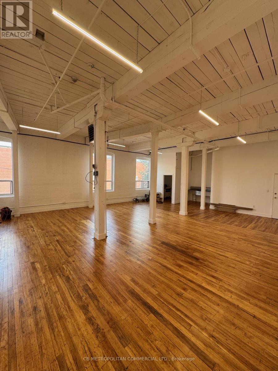 203 - 87 Wade Avenue, Toronto, Ontario  M6H 1P5 - Photo 10 - W12362994