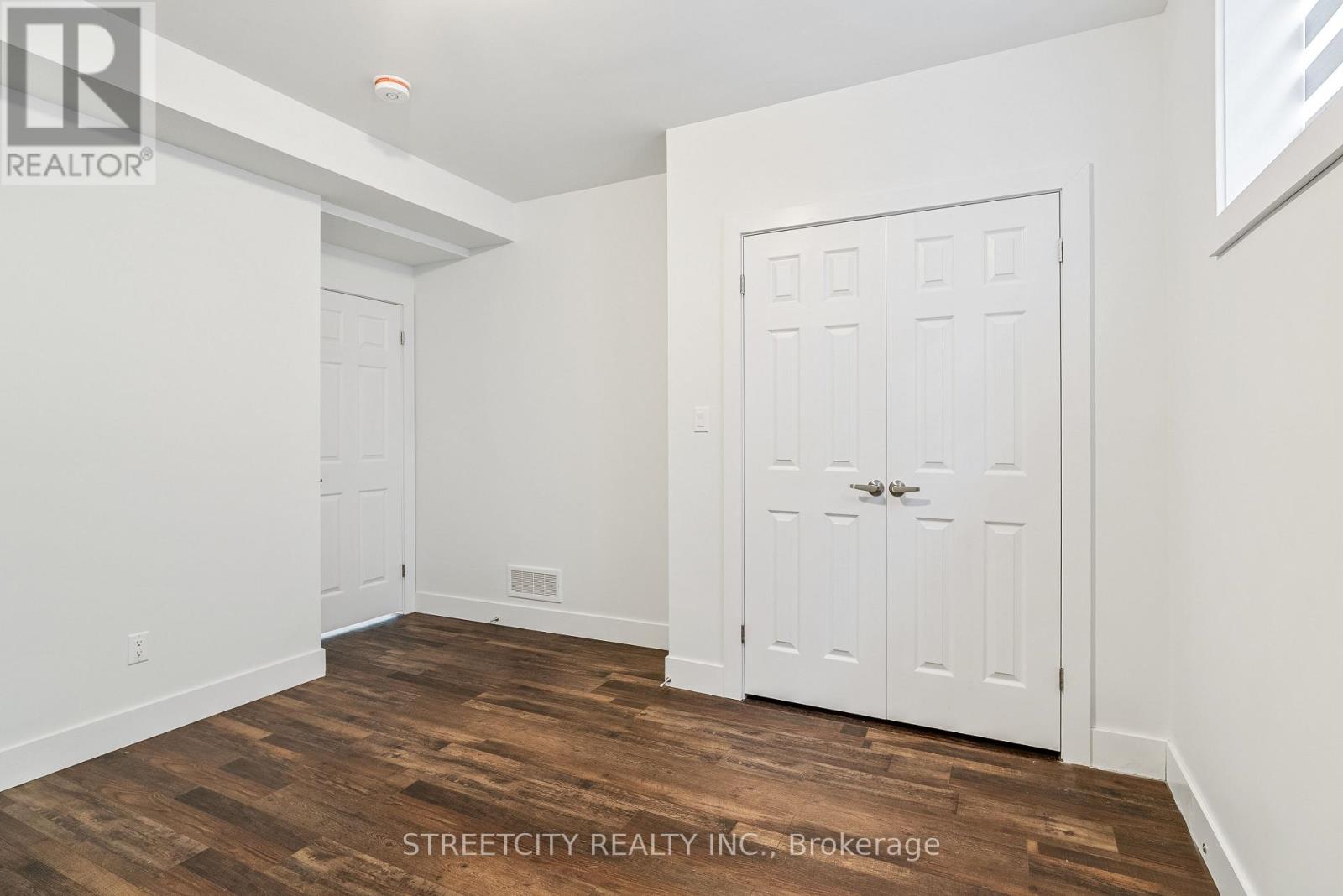 1600 Dylan Street, London East, Ontario  N6V 0B9 - Photo 38 - X12478551