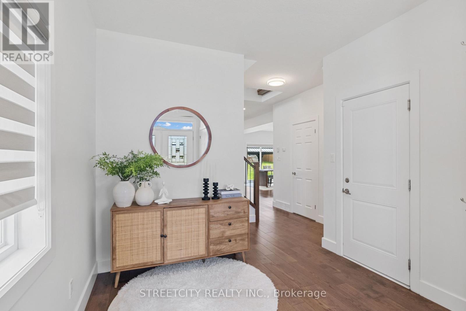 1600 Dylan Street, London East, Ontario  N6V 0B9 - Photo 4 - X12478551