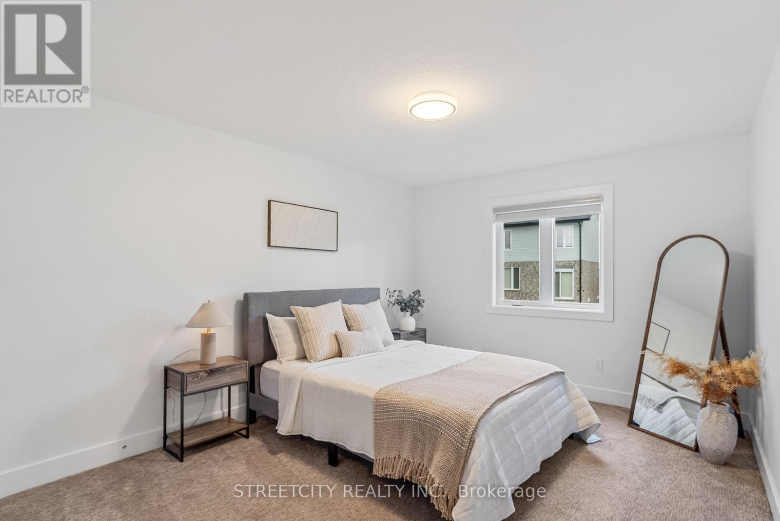 1600 Dylan Street, London East, Ontario  N6V 0B9 - Photo 25 - X12478551