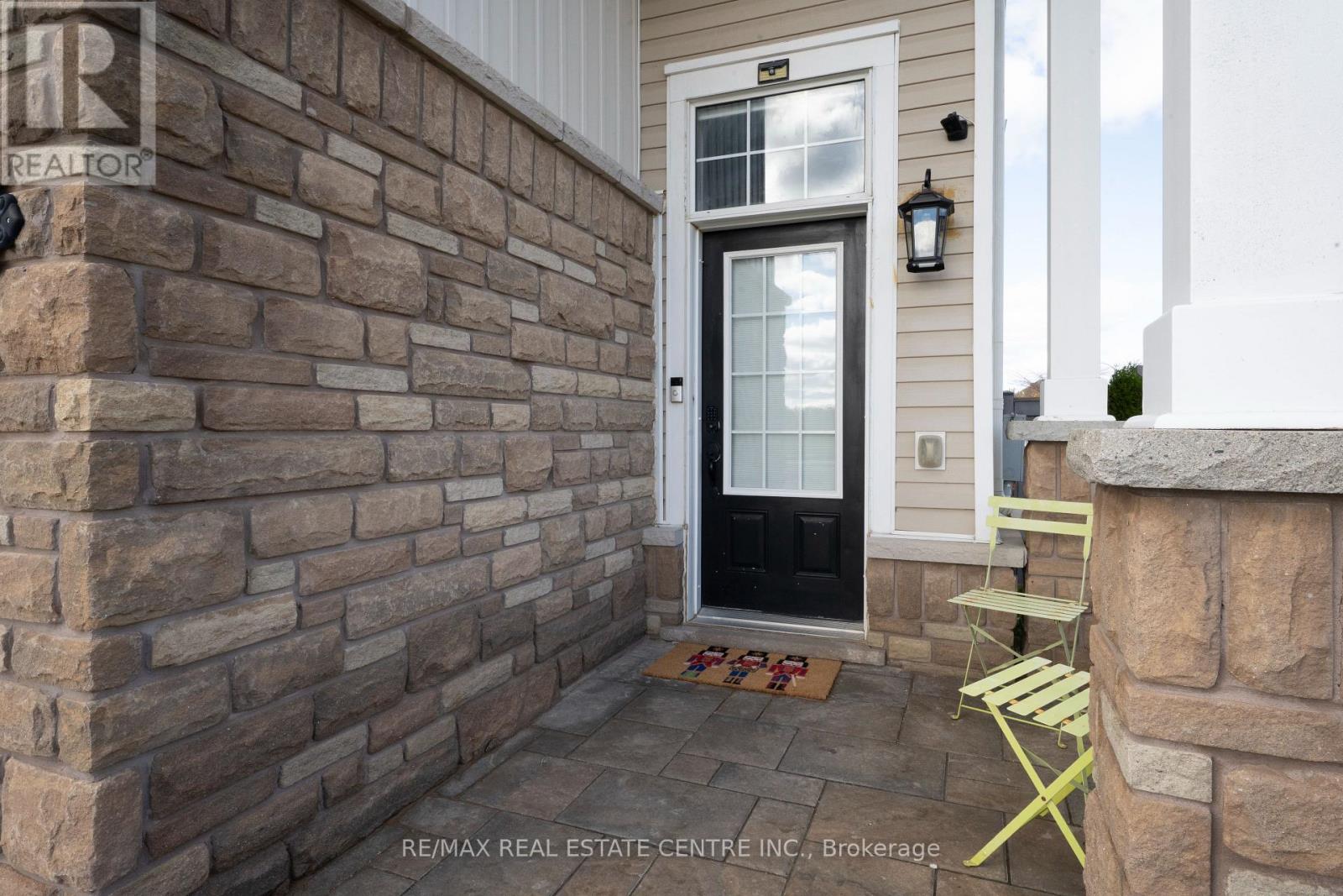 417 Tansley Street, Shelburne, Ontario  L9V 2N6 - Photo 6 - X12478315