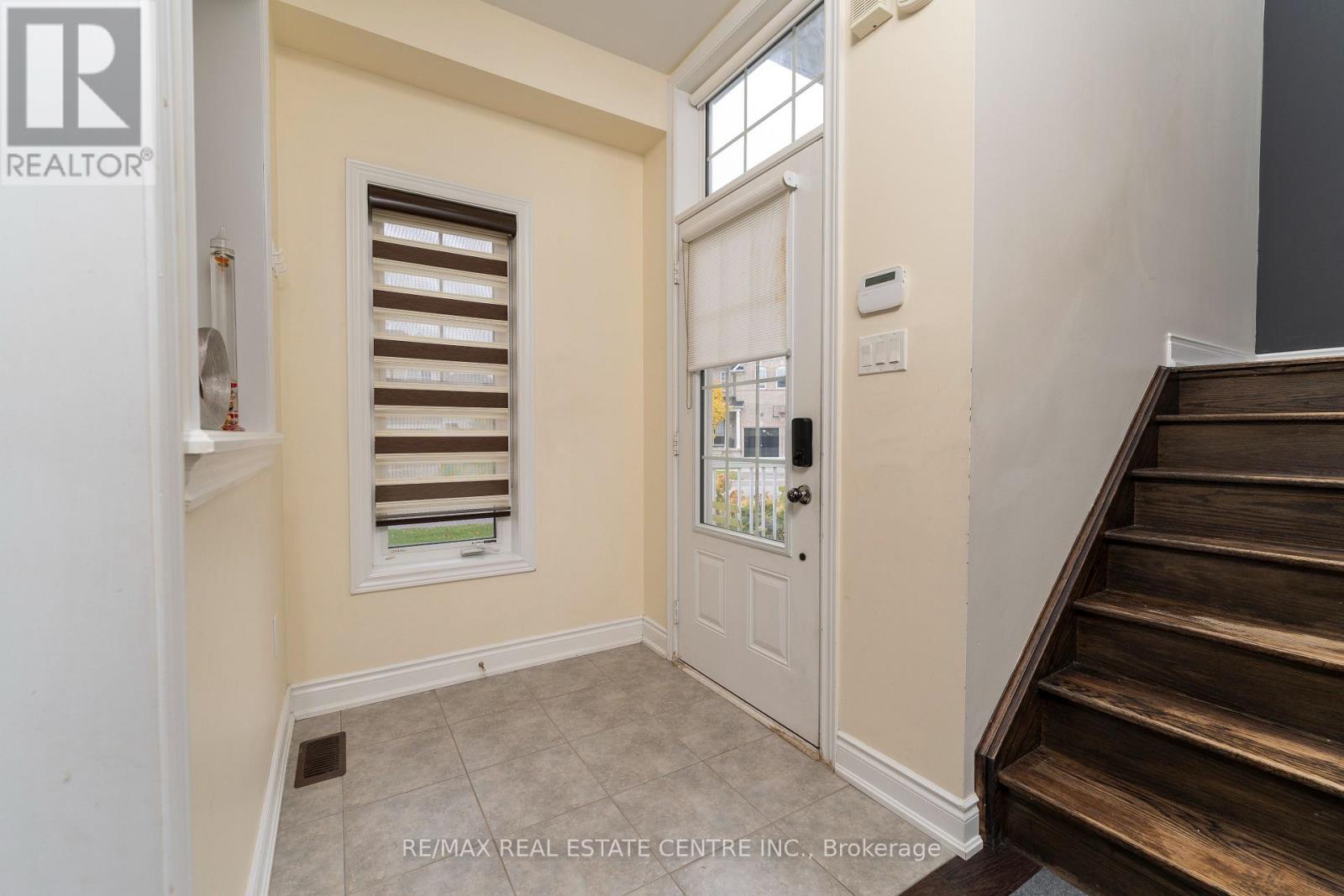 417 Tansley Street, Shelburne, Ontario  L9V 2N6 - Photo 7 - X12478315