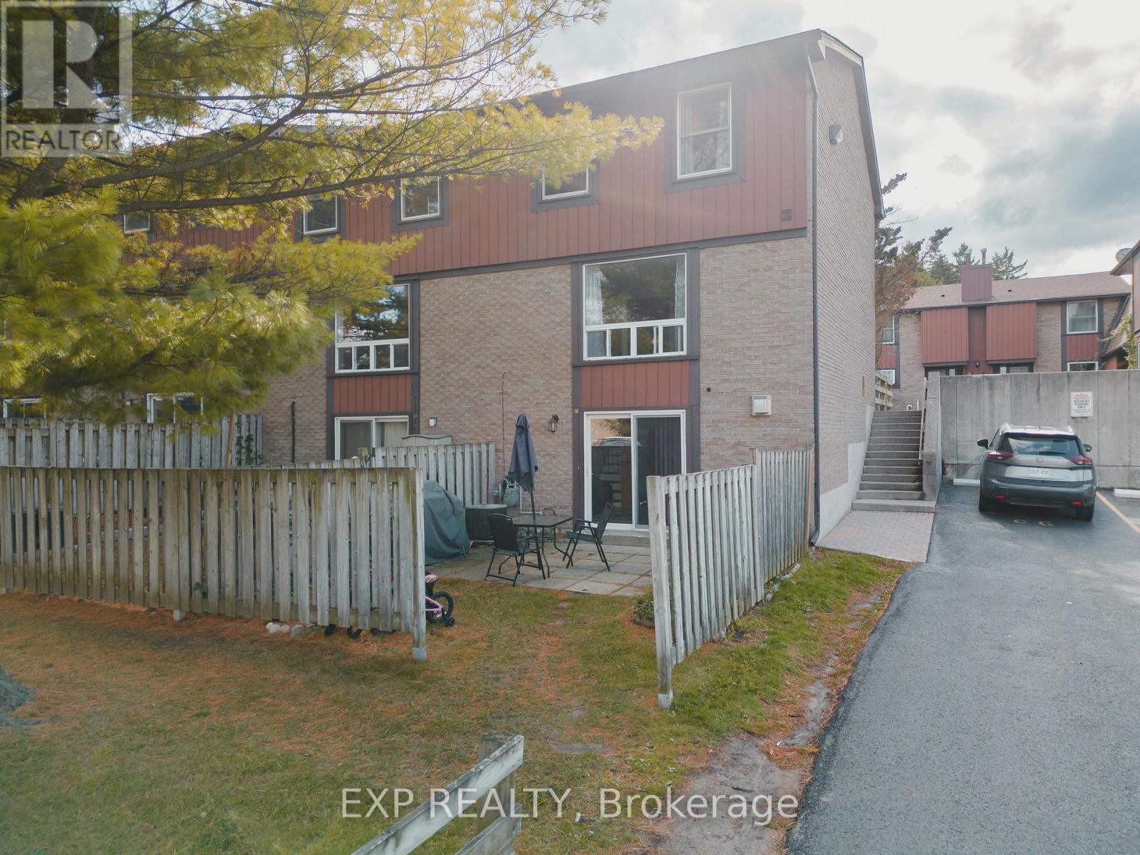 69 - 539 Willow Road, Guelph, Ontario  N1H 7G3 - Photo 25 - X12478338