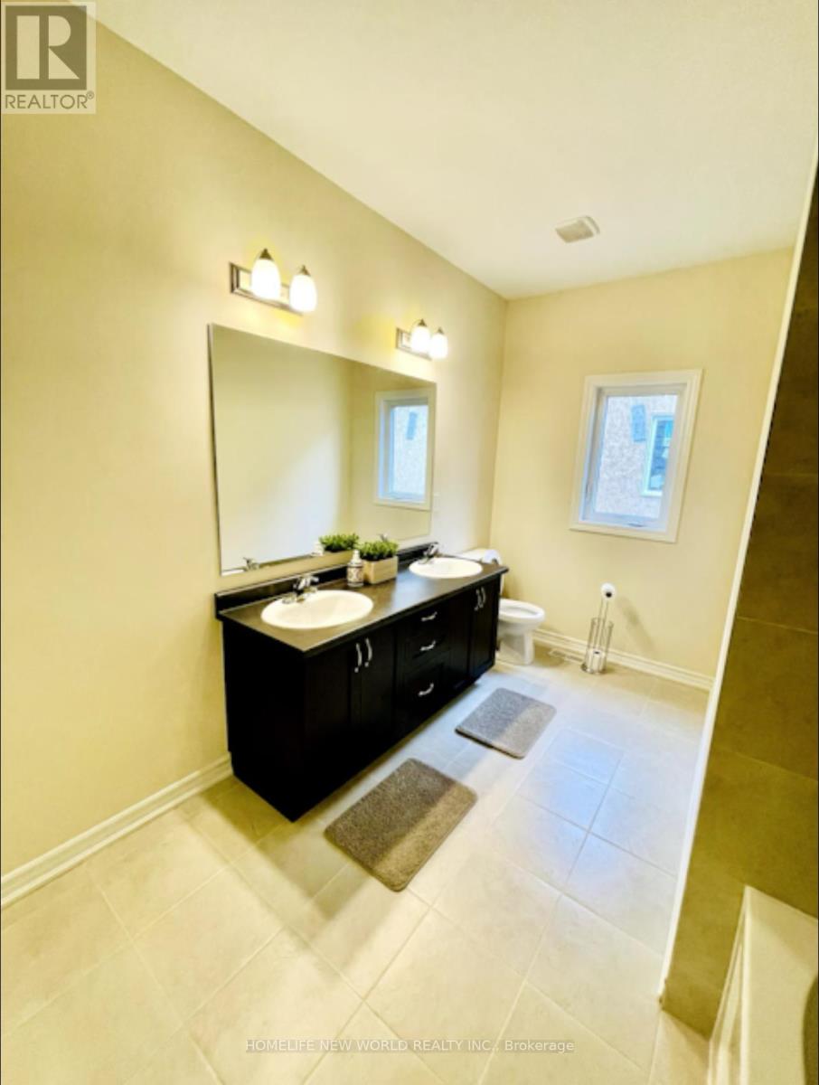 325 Mceachern Lane, Gravenhurst, Ontario  P1P 0H8 - Photo 14 - X12478347