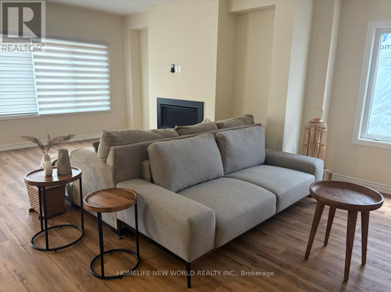 325 Mceachern Lane, Gravenhurst, Ontario  P1P 0H8 - Photo 3 - X12478347